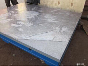 大理石平臺(tái)在工程機(jī)械中的重要性